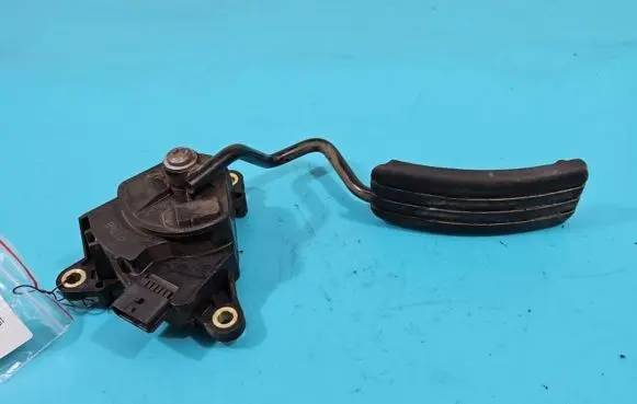 Renault Modus Accelerator throttle pedal 8200139319 IMPRK1383632