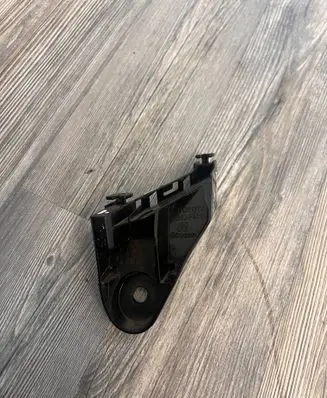 Toyota C-HR I Rear bumper mounting bracket 52562F4010