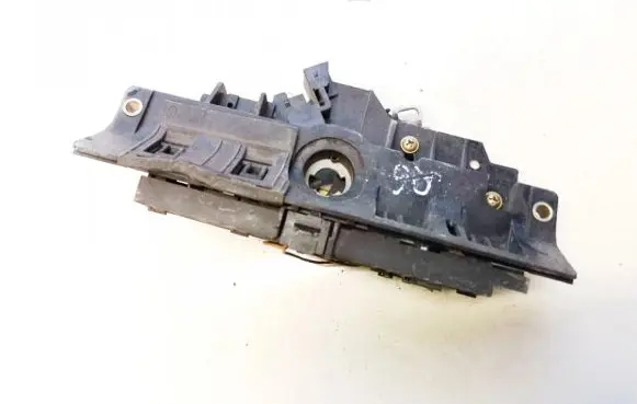 Audi A6 S6 C5 4B Central locking motor 8d9827565c 4b0827565