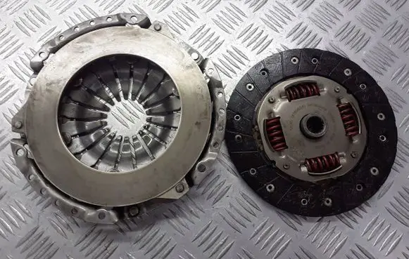 Opel Corsa C Clutch set kit 3082172031