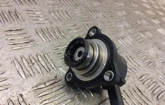 KIA Pro Cee'd III Vacuum valve 394502M400 70698104