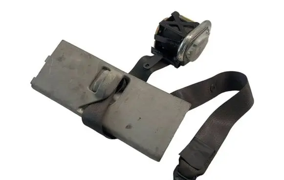 Opel Insignia A Front seatbelt 12848367 04032010