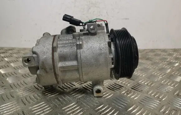 KIA Stonic Air conditioning (A/C) compressor (pump)