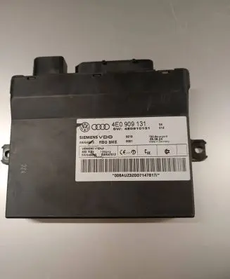 Audi A8 S8 D3 4E Comfort/convenience module 4E0909131 4E0910131