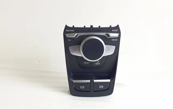 Audi Q2 - Head unit multimedia control 81C919614B 8V2927225C