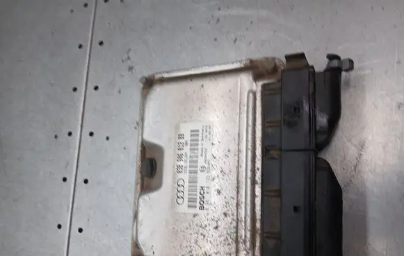 Audi A3 S3 8L Engine control unit/module ECU 038906012BB