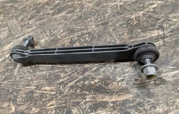 Fiat 500X Front anti-roll bar/stabilizer link 00519399490