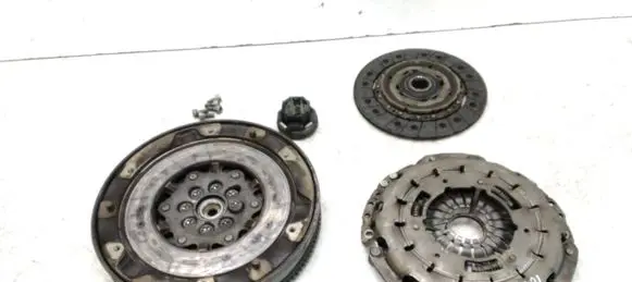 BMW X1 E84 Clutch set kit 323078710 124058910