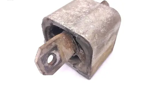 Mercedes-Benz Sprinter W906 Gearbox mount A639242 7421029