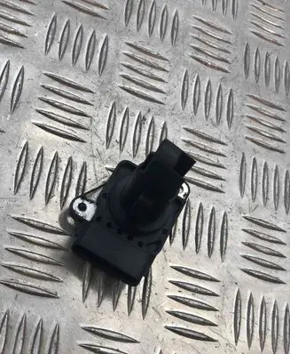 Toyota Auris 150 Mass air flow meter 222040N010