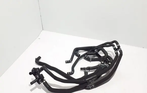 Audi A6 S6 C9 4L Engine coolant pipe/hose 4P0122081B