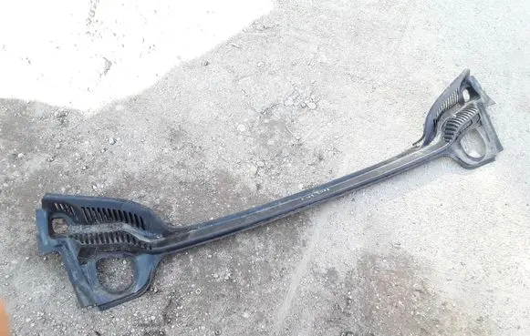 Peugeot 407 Wiper trim 96516813XT