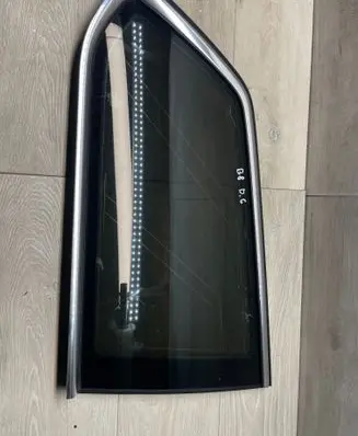Volkswagen PASSAT B8 Rear side window DOT609AS2M10 A038482 43R004343