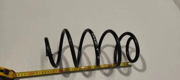 Volkswagen Golf V Rear coil spring