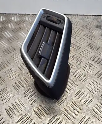 Nissan Qashqai Dashboard side air vent grill/cover trim 687614EA0A 687614EH0A PG054LZ08