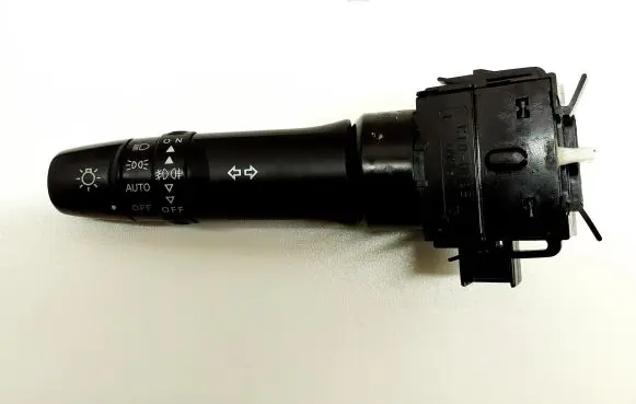 Citroen C-Crosser Indicator stalk E380013