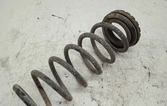 Volvo V70 Rear coil spring
