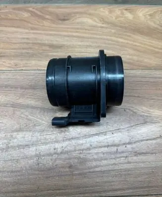 Skoda Octavia Mk3 (5E) Mass air flow meter 04L906461B