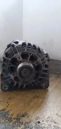 Renault Espace III Generator/alternator SG12B030 7700427476