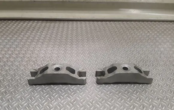 Skoda Roomster (5J) Fuel Injector clamp holder 