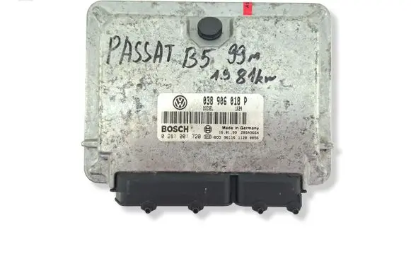 Volkswagen PASSAT B5 Engine control unit/module 038906018P 0281001720