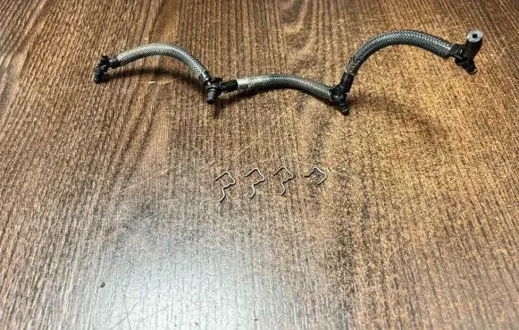 Fuel line pipe