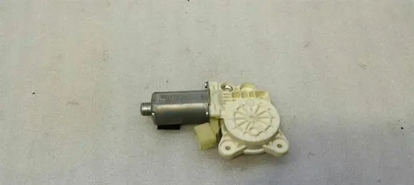 Mercedes-Benz CL C216 Front door window regulator motor A2168200142