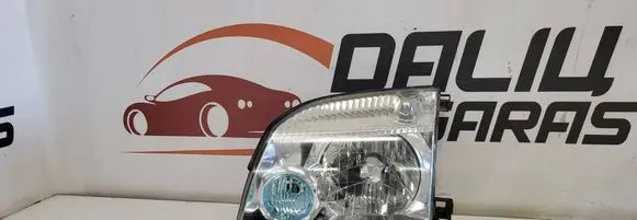 Nissan X-Trail T30 Headlight/headlamp