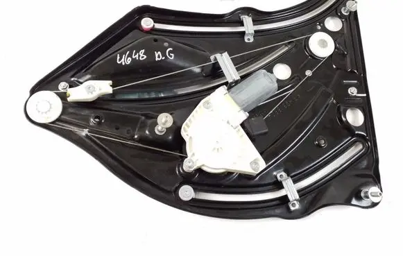 Mercedes-Benz E C207 W207 Rear door manual window regulator A2076701403
