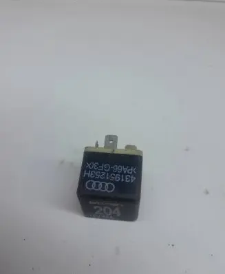 Volkswagen Transporter - Caravelle T4 Horn buzzer relay 431951253H PA66GF30 051297