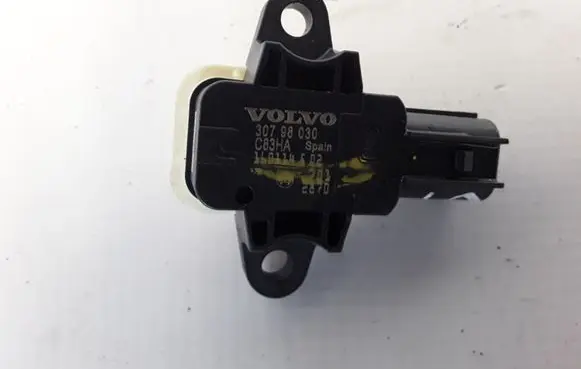 Volvo XC60 Airbag deployment crash/impact sensor