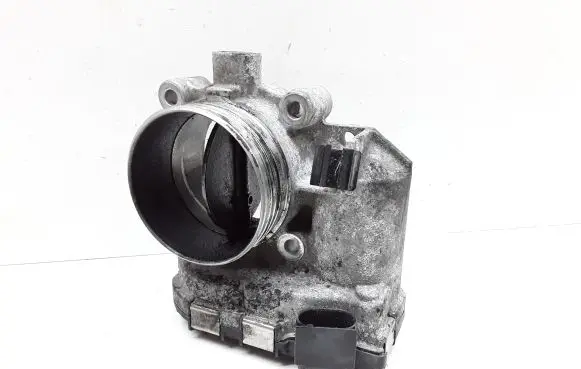 Volvo V70 Throttle valve 8692720 0281002701