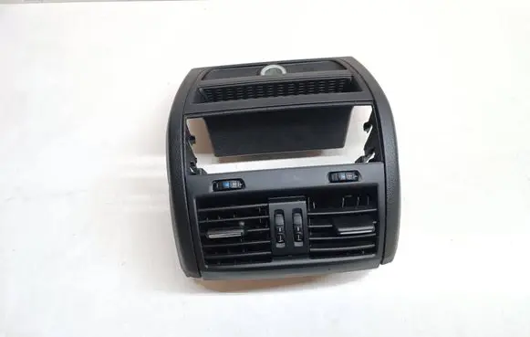 BMW 5 F10 F11 Rear air vent grill 9206664 5116920664