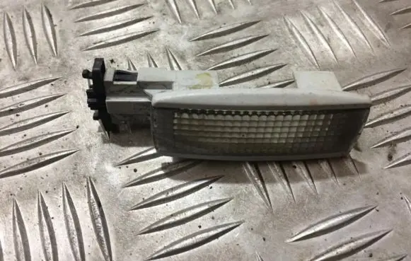 Volkswagen Golf IV Other interior light 3B0947113
