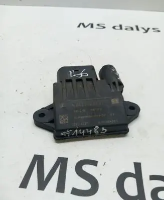 Mercedes-Benz ML W166 Glow plug pre-heat relay A6429005601 6429005601 A6429007601