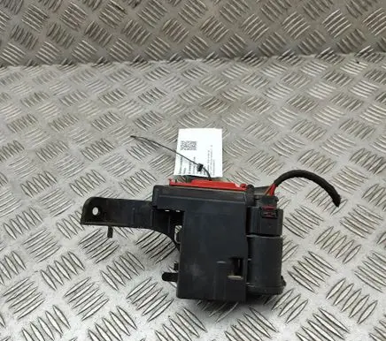 Audi A4 S4 B9 8W Current control relay 8W0941823D