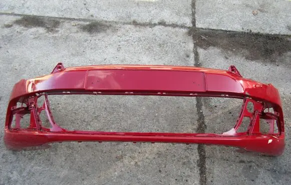 Volkswagen Scirocco Front bumper 1K8807221F 1K8807221G