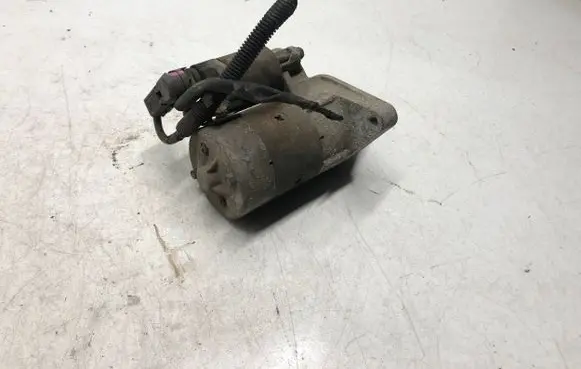 Toyota Yaris Starter motor 281000J010 MS2280009530
