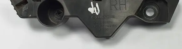 Mazda CX-7 Front bumper mounting bracket EH14-500T1