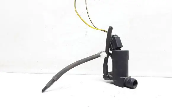 Volvo V50 Windscreen/windshield washer pump 1S7117K624FE