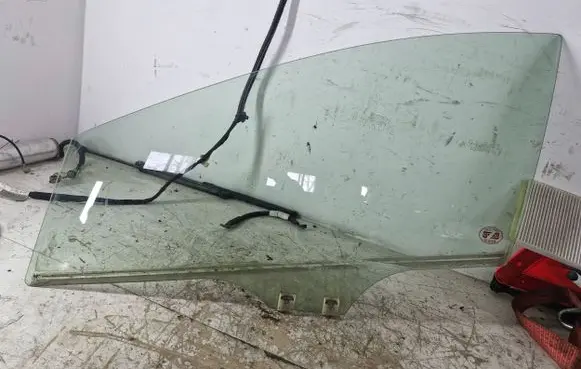 Mazda CX-7 Front door window glass four-door