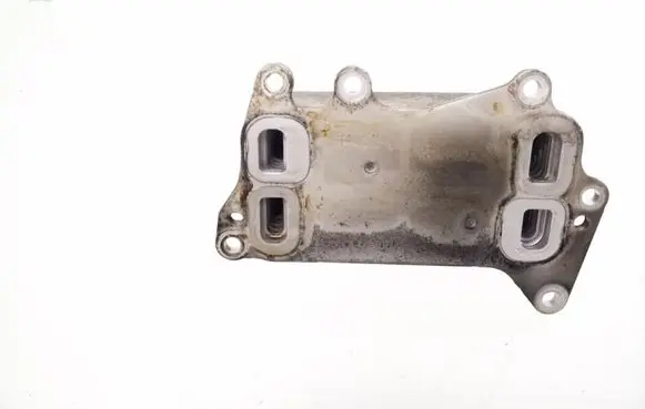BMW X5 F15 Oil filter mounting bracket 8510856 70510184