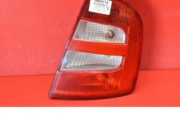 Rear/tail lights