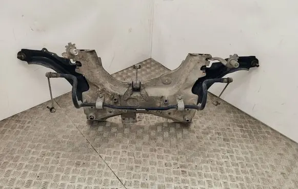 Renault Captur Front subframe 546113546R
