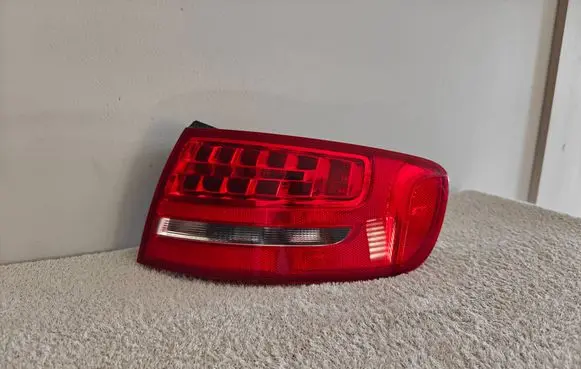 Audi A4 S4 B8 8K Rear/tail lights 8K9945096B 140211R