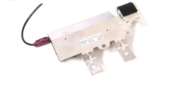 Audi TT TTS Mk2 Aerial antenna amplifier 8J7035503