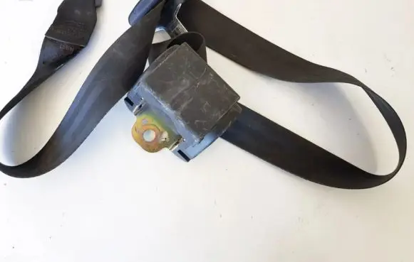 Peugeot 807 Front seatbelt 141103