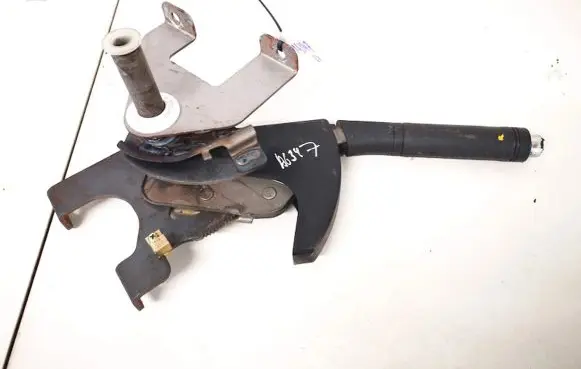 Hyundai Terracan Handbrake/parking brake lever assembly