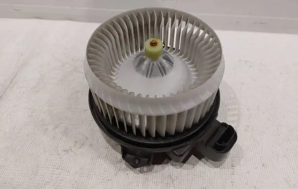 Dodge RAM Heater fan/blower 68214892AD 68214892AB