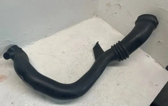 Jaguar S-Type Engine coolant pipe/hose 4R839689AE